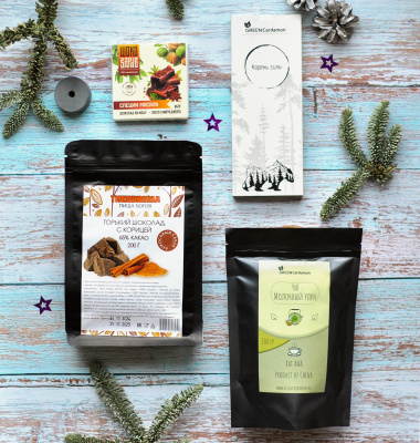 Набор подарочный бокс «Сладкий, как мед, теплый, как любовь» GreenCardamon